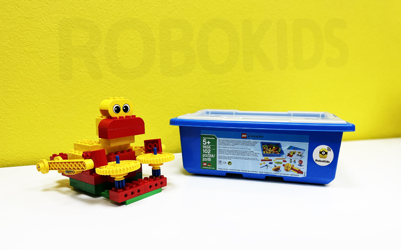 Модель из LEGO Education для курса «Первые механизмы»