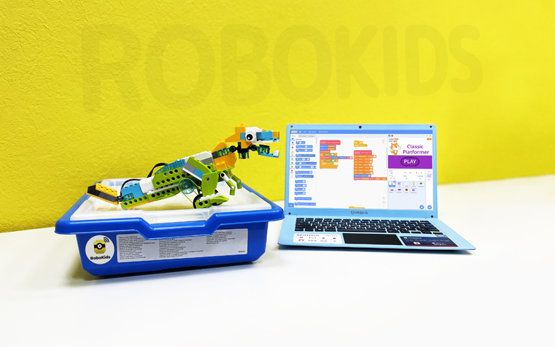 Робот LEGO WeDo 2.0 и проект в Scratch